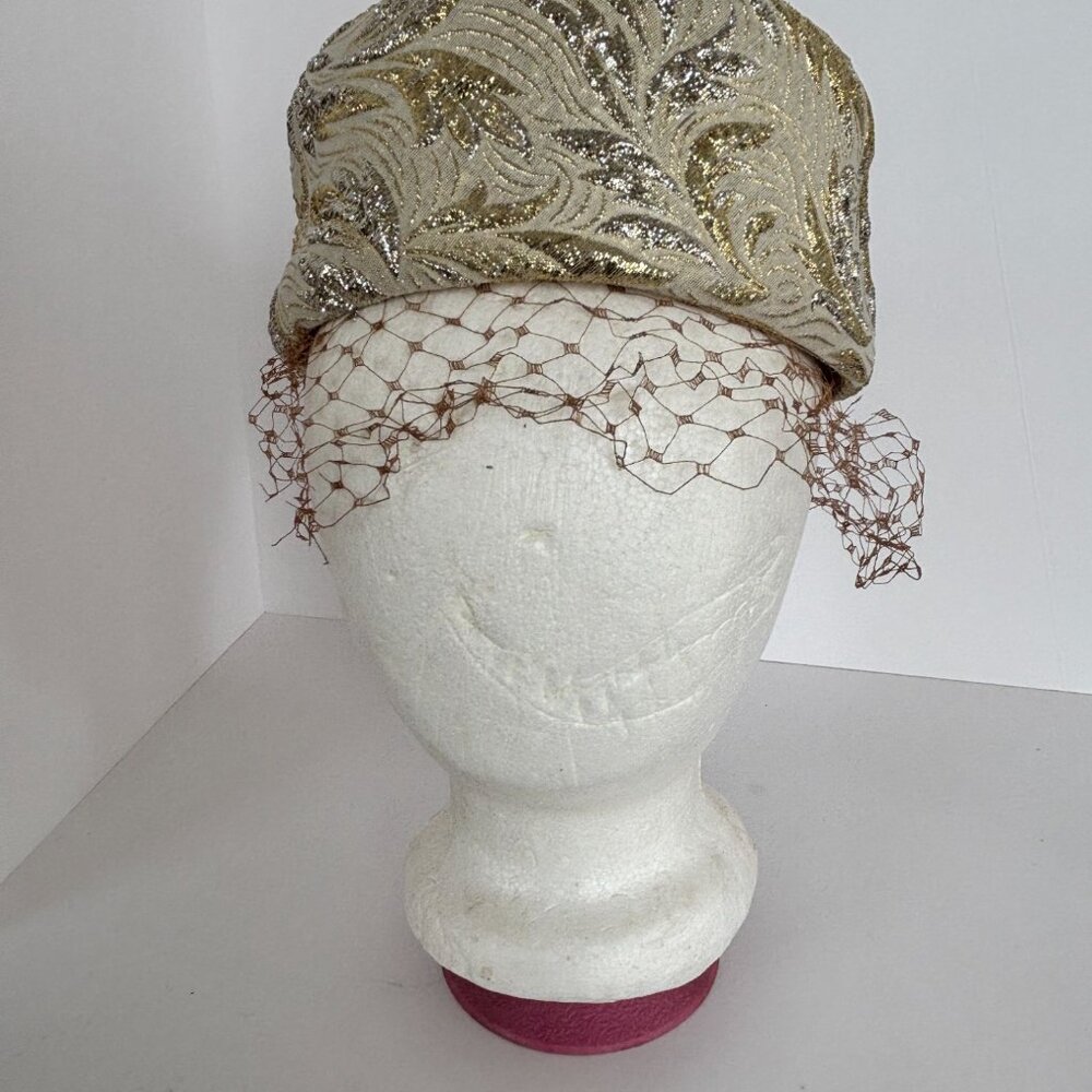 Sequin Pillbox Hat Vintage Gold Brocade Cocktail Netting Union Tag UHCMW Label - Picture 11 of 11